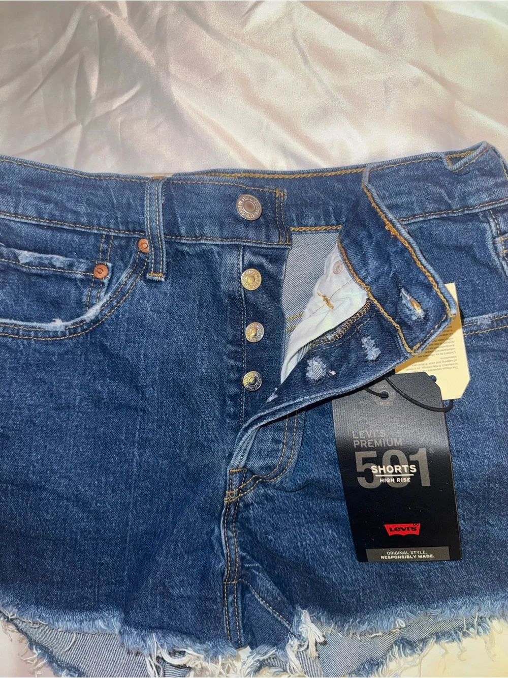 Levi’s Premium 501 High Rise Denim Shorts W27 NWT